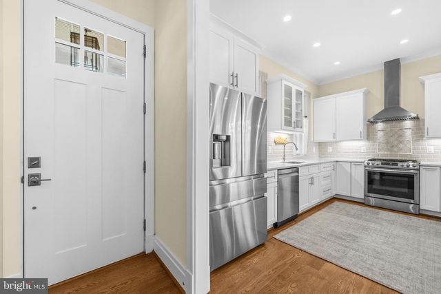 908 GRANDIN AVE, Rockville, MD 20851