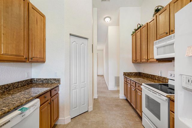 632 Shores Blvd, St Augustine, FL 32086