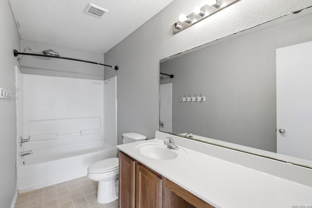 6351 Wild Flower, San Antonio, TX 78244