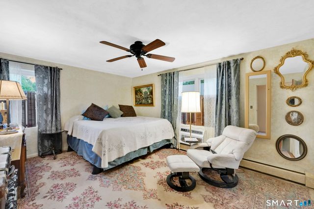 97 Shadow Lane B, West Hartford, CT 06110