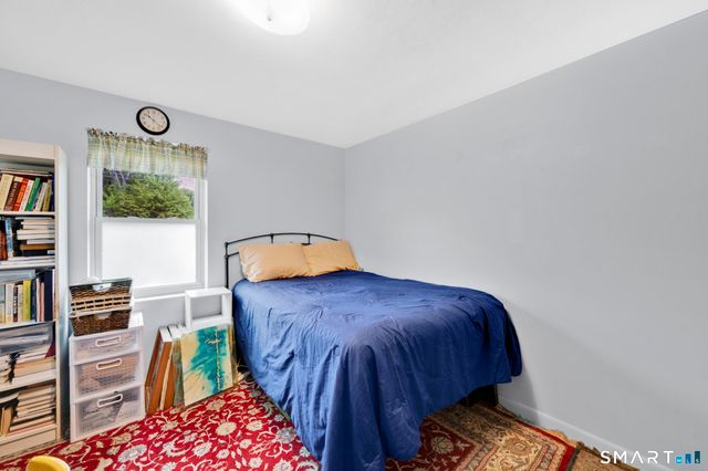 97 Shadow Lane B, West Hartford, CT 06110