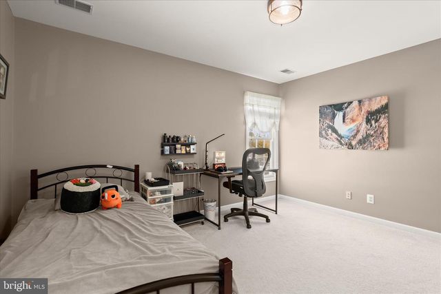 685 W WATERSVILLE RD, Mount Airy, MD 21771