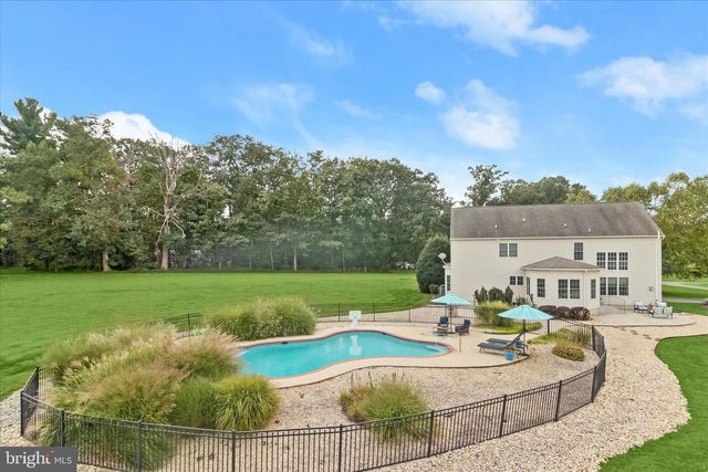 685 W WATERSVILLE RD, Mount Airy, MD 21771