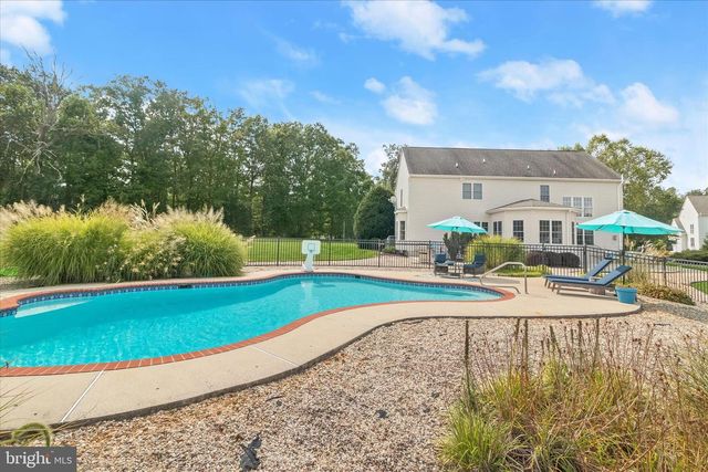 685 W WATERSVILLE RD, Mount Airy, MD 21771