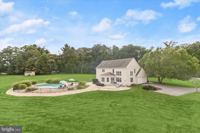 685 W WATERSVILLE RD, Mount Airy, MD 21771