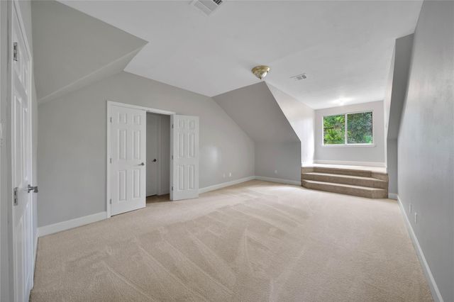 8918 Summerdale Lane, Conroe, TX 77302