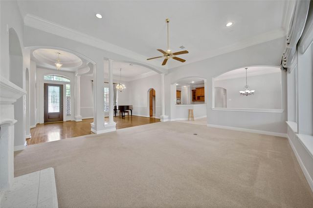 8918 Summerdale Lane, Conroe, TX 77302