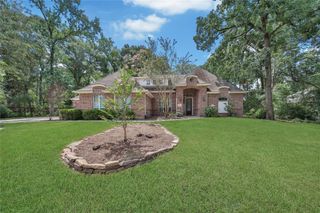 8918 Summerdale Lane, Conroe, TX 77302