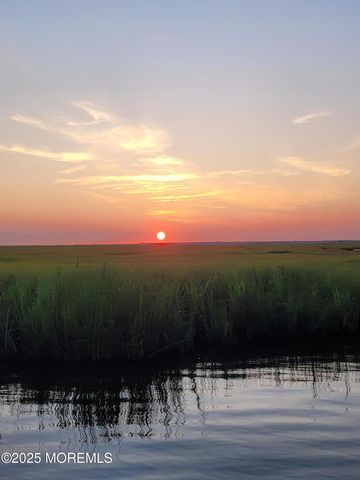 411 W Cala Breeze Way, Little Egg Harbor, NJ 08087