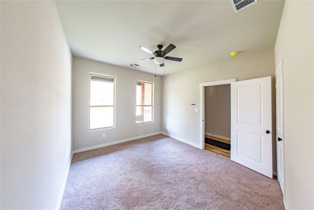 1421 W Sherman Street, Paris, TX 75460
