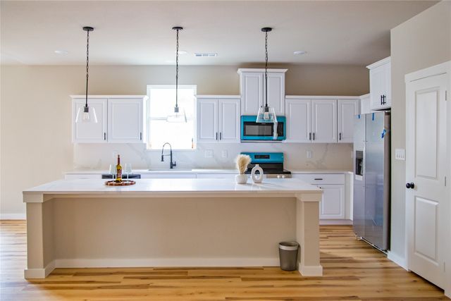 1421 W Sherman Street, Paris, TX 75460