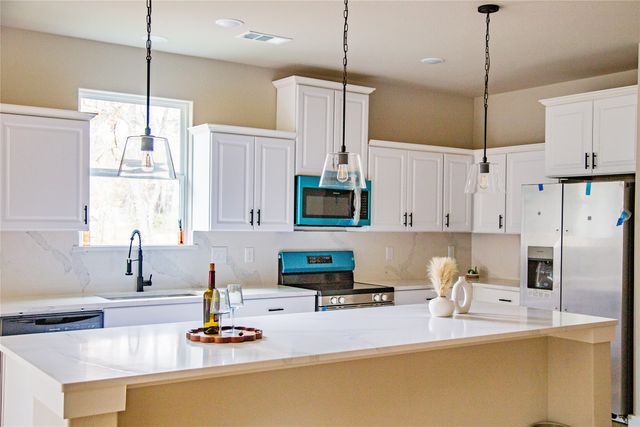 1421 W Sherman Street, Paris, TX 75460