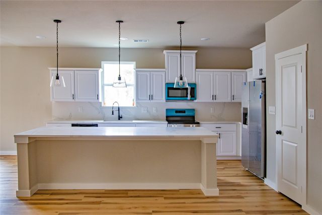 1421 W Sherman Street, Paris, TX 75460