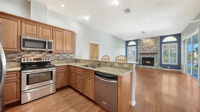 602 137TH STREET E, Bradenton, FL 34212