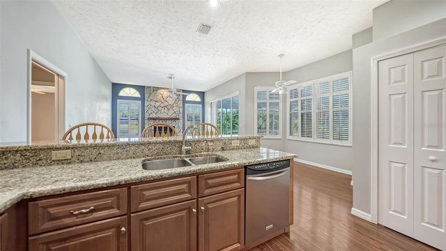 602 137TH STREET E, Bradenton, FL 34212