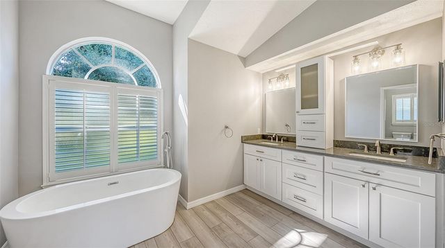 602 137TH STREET E, Bradenton, FL 34212
