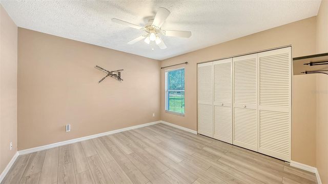 602 137TH STREET E, Bradenton, FL 34212