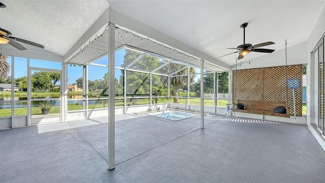 602 137TH STREET E, Bradenton, FL 34212
