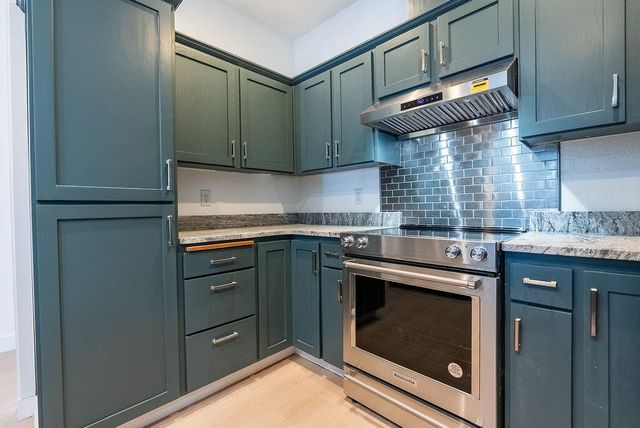 19 Pine Court, Eagle Point, OR 97524