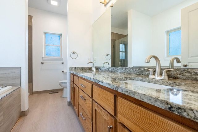 19 Pine Court, Eagle Point, OR 97524