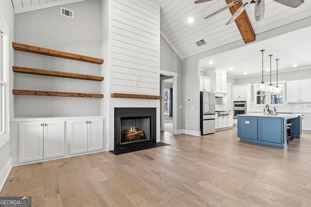 1851 Osprey Poynte, Greensboro, GA 30642