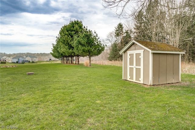 167 S Medina Line Road, Akron, OH 44321