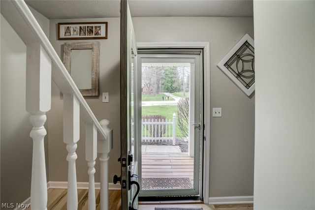 167 S Medina Line Road, Akron, OH 44321