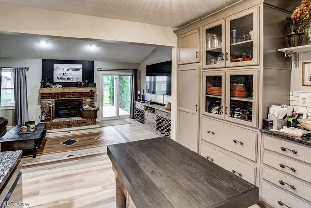 167 S Medina Line Road, Akron, OH 44321