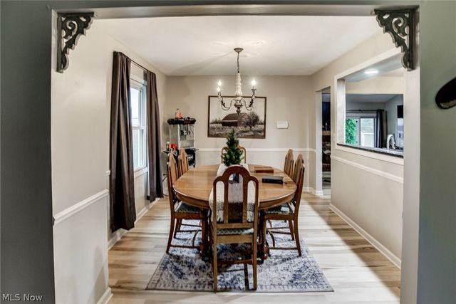 167 S Medina Line Road, Akron, OH 44321