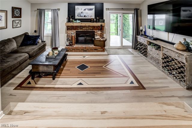 167 S Medina Line Road, Akron, OH 44321