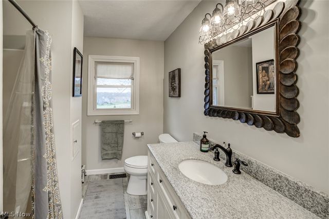 167 S Medina Line Road, Akron, OH 44321