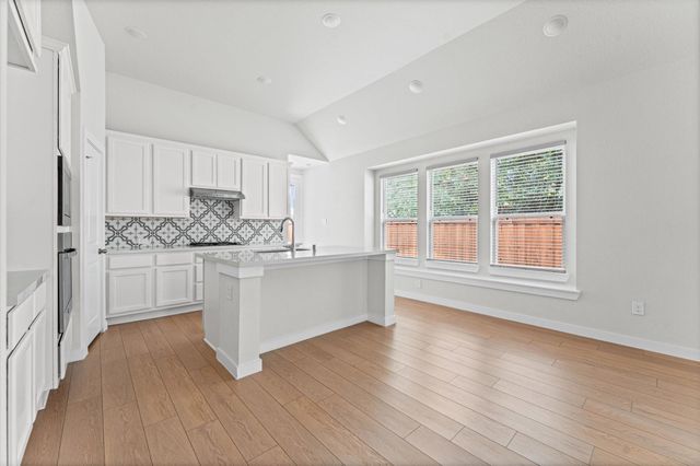 7909 Wild Thicket Drive, Magnolia, TX 77354