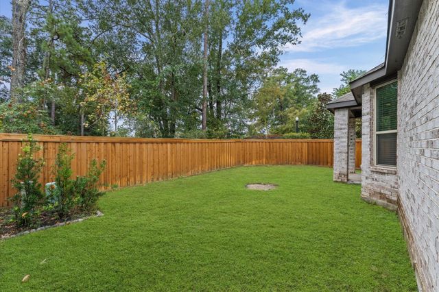 7909 Wild Thicket Drive, Magnolia, TX 77354