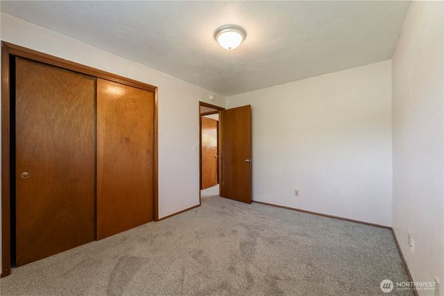 9820 Washington Blvd SW, Lakewood, WA 98498