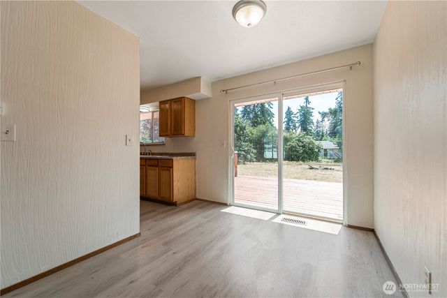 9820 Washington Blvd SW, Lakewood, WA 98498