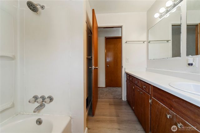 9820 Washington Blvd SW, Lakewood, WA 98498