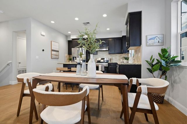 287 287 Wild Rose Way, Milpitas, CA 95035