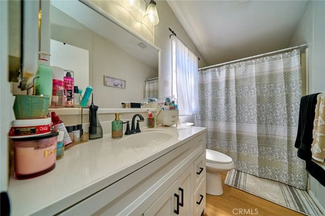3595 Santa Fe 155, Long Beach, CA 90810