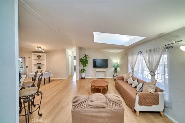 3595 Santa Fe 155, Long Beach, CA 90810