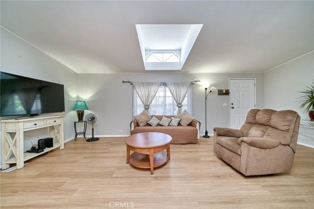 3595 Santa Fe 155, Long Beach, CA 90810