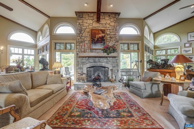 4798 BARN FIELD DR, Keswick, VA 22947