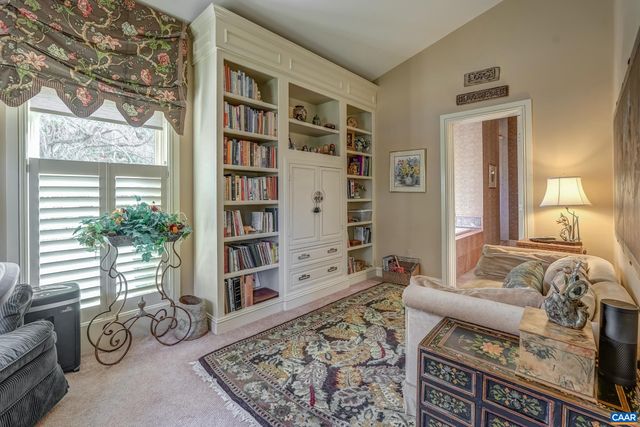 4798 BARN FIELD DR, Keswick, VA 22947