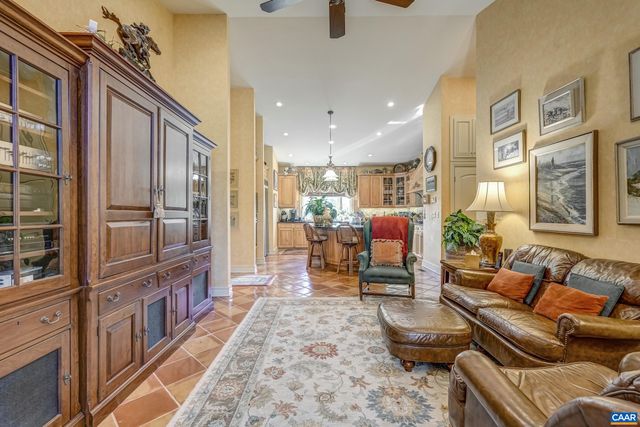 4798 BARN FIELD DR, Keswick, VA 22947