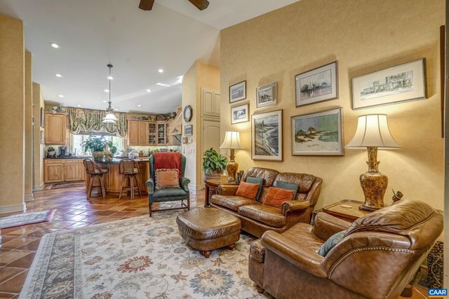 4798 BARN FIELD DR, Keswick, VA 22947