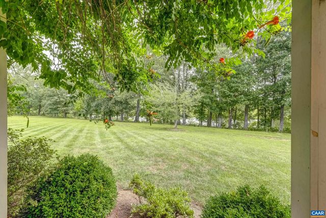 4798 BARN FIELD DR, Keswick, VA 22947
