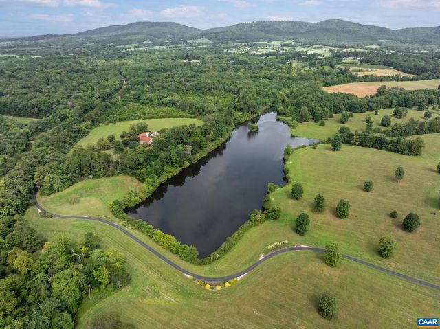 4798 BARN FIELD DR, Keswick, VA 22947