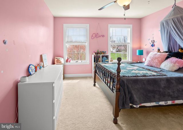 204 COLERIDGE LN, Coatesville, PA 19320