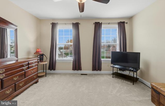 204 COLERIDGE LN, Coatesville, PA 19320