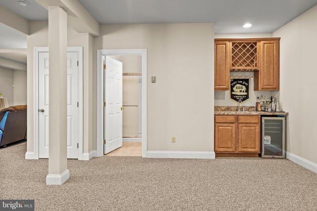 204 COLERIDGE LN, Coatesville, PA 19320