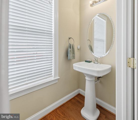 204 COLERIDGE LN, Coatesville, PA 19320